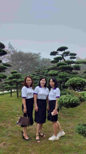 Logo 20 nam ngay ra truong May Thanh Viet